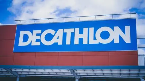Decathlon wycofuje kajaki ze sprzedaży. Są używane przez migrantów do pokonania kanału La Manche