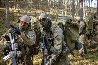 Ćwiczenia żołnierzy niemieckiej Bundeswehry 