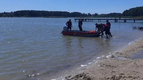 Świętowali nad wodą koniec roku szkolnego, jeden nie wrócił do domu. Wyłowiono ciało 17-latka