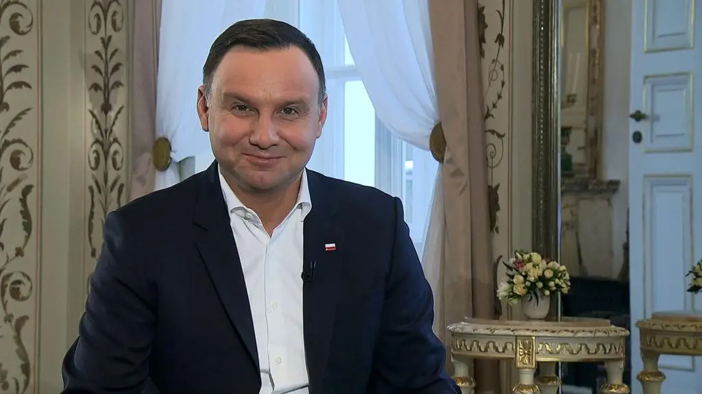 Prezydent o torcie od Dody
