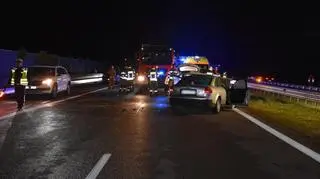 Jechał autostradą pod prąd, doszło do zderzenia, zginął 46-latek