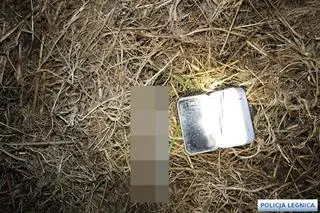 Znaleziono krystaliczną substancję. Po badaniach okazało się, że to była amfetamina