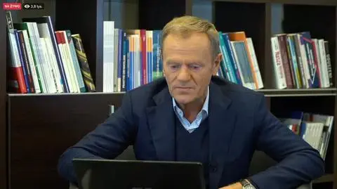 Tusk o propozycji zmiany w konstytucji: bardzo utrudni wyprowadzenie Polski z Unii