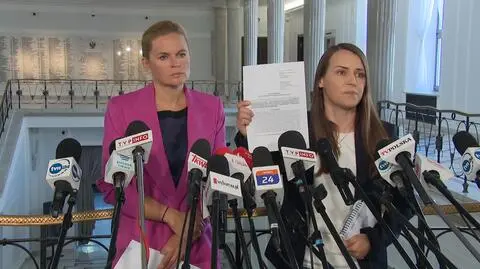 Barbara Nowacka i Agnieszka Pomaska na konferencji prasowej w Sejmie