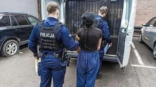  17-latka aresztowana za oszustwa metodą "na lekarza"