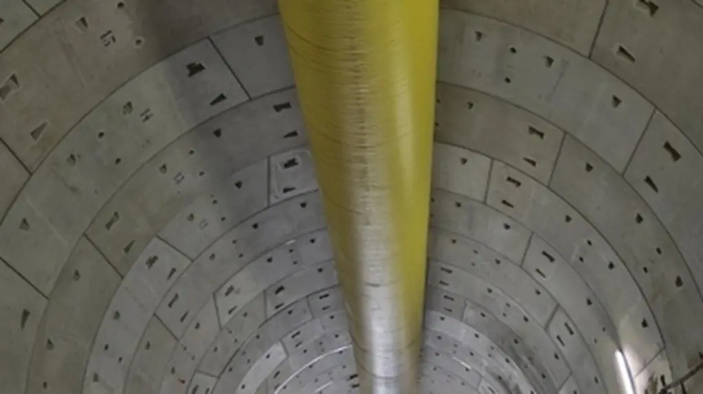Tunel 35 metrów pod lustrem wody