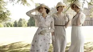 Siostry Crawley: Sybil, Mary i Edith, czyli Jessica Brown Findlay, Michelle Dockery i Laura Elizabeth Carmichael