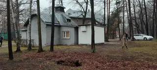 Ziemia zapadła się przy zabytkowej willi w Trzebini