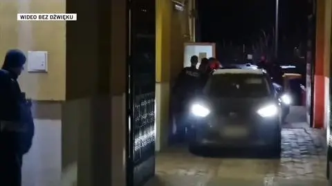 0901N330V FOTY WYJAZD AUT