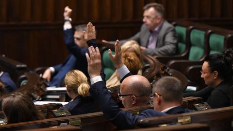 Opozycja przeszkadza rządowi w rządzeniu? Częściej była "za" niż "przeciw"