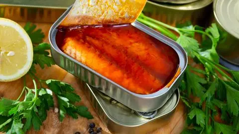 Filet z makreli w sosie pomidorowym