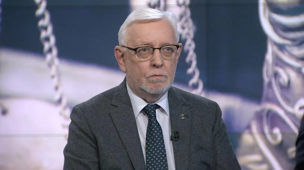 Były prezes Trybunału Konstytucyjnego Jerzy Stępień był gościem "Faktów po Faktach"