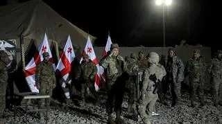 Będąc sojusznikiem USA i NATO, Saakaszwili wysyłał wojska zarówno do Iraku, jak i Afganistanu