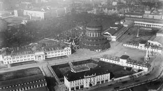 Cmentarze wokół Wieży Górnośląskiej, przedwojennego symbolu Targów