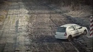 Dwa razy zawracali go z przejść granicznych. W końcu "z impetem usiłował wjechać na Ukrainę" 