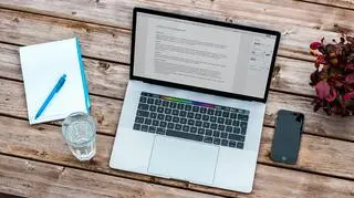 Aktualnie czytasz: Skuteczna finalizacja transakcji online. Jak to zrobić?