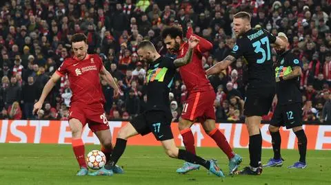 Liverpool drżał do końca o awans