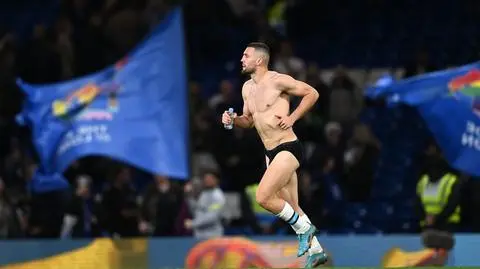Piłkarz Chelsea zakończył mecz w samych bokserkach