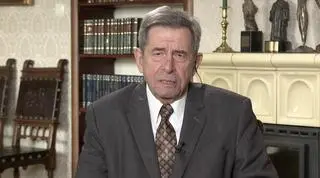 Profesor Andrzej Zoll w rozmowie z TVN24