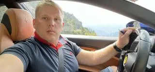 "Drogi Sylwestrze, załączam listę amunicji". Co znaleźliśmy w mailach Suszka