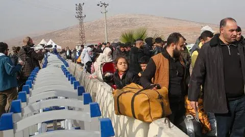 Czy Syria zamieni się w religijną autokrację? Co czeka Kurdów? Kto wraca, a kto będzie uciekał?