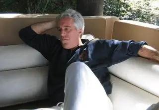 Co łączy Epsteina z pedofilią w Kościele?