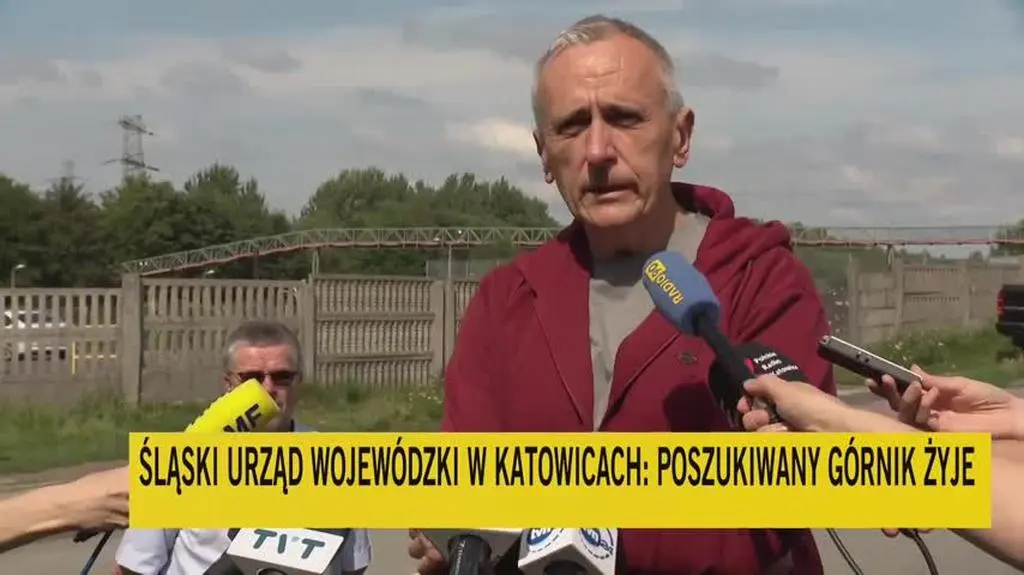 Poszukiwany górnik żyje