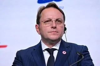 Oliver Varhelyi