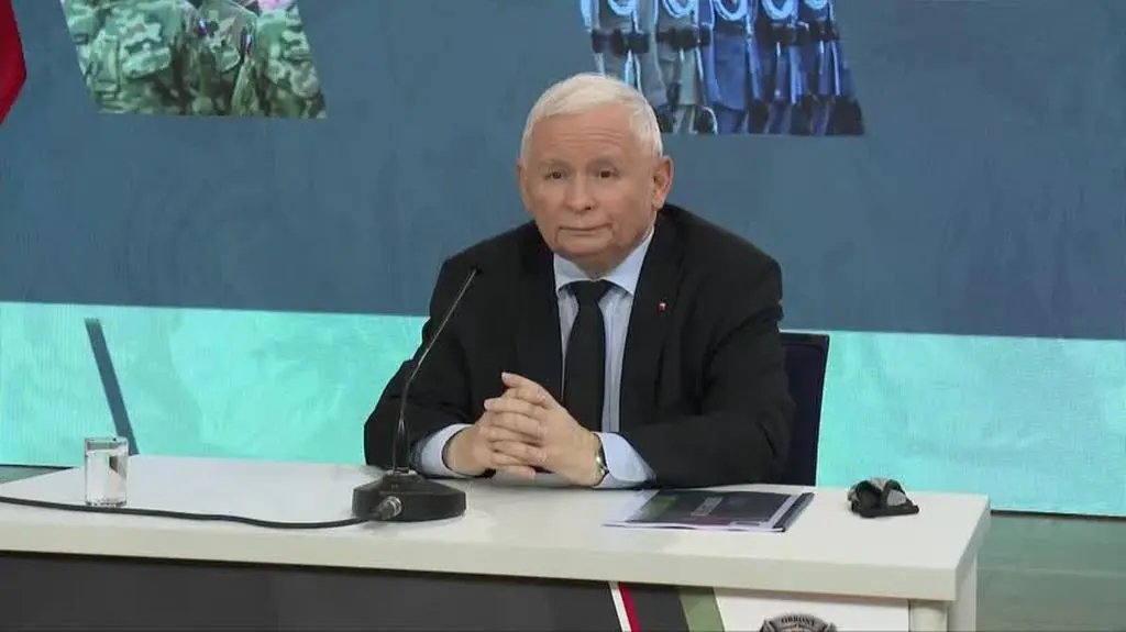 Kaczyński: ta ustawa znosi 14 innych ustaw, w zamian za to wprowadza ponad 700 artykułów