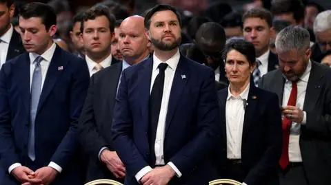 J.D. Vance na liturgii Męki Pańskiej w Watykanie