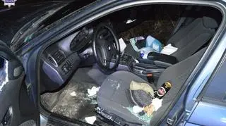 Samochodem podróżowały trzy osoby, 21-letni kierowca, 20-letni pasażer i 16-letnia dziewczyna 