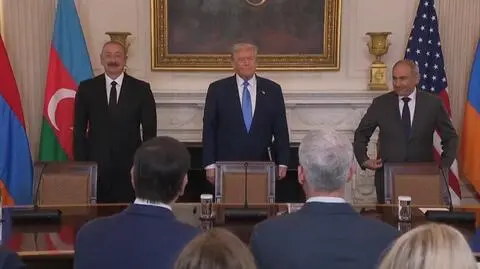 Alijew i Paszynian podpisują deklarację pokojową w Białym Domu (19.10.2025)