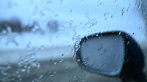 Śnieg, śnieg z deszczem i śnieg