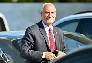 Limit przekroczony. Wiemy, ile Macierewicz ma punktów