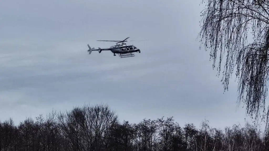 Przełom przyniosło użycie śmigłowca