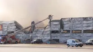 Fire in a shopping center at Marywilska Street in Warsaw's Białołęka