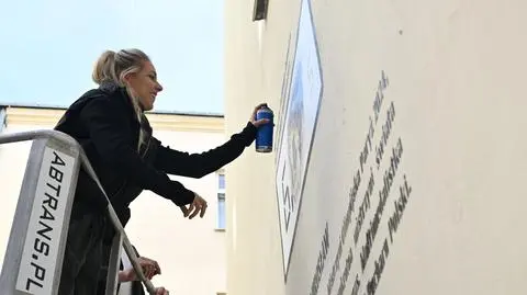 Mirosław na wysokości. Zaktualizowała własny mural 