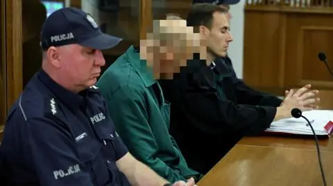 Oskarżony Piotr G. na sali sądu w Kościerzynie