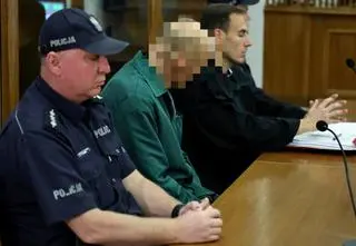 Przez 15 lat znęcał się nad córką, w jego piwnicy znaleziono ciała noworodków. Wyrok sądu