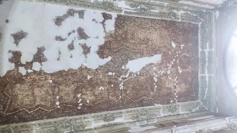 Malowidło odkryto na ścianie kamienicy przy ulicy Śląskiej 41