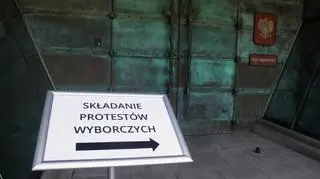 Protesty wyborcze. Mniej czy więcej niż dawniej? Jeden rok się wybija