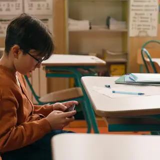 telefon, dziecko, szkoła, uczeń