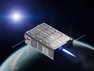 Satelita RED5 z polskim napędem BOOSTER - wizualizacja