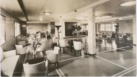 Statek "Piłsudski". Salon klasy turystycznej