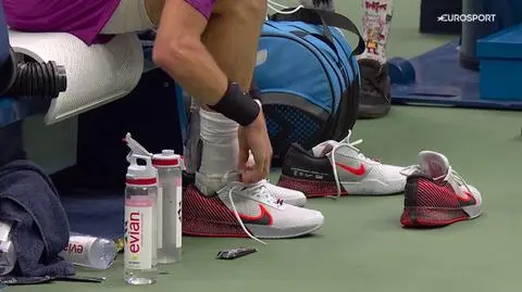 Sędzia nakazała wymianę butów. "Ze względów bezpieczeństwa"