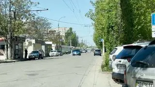 Rozbrajasz jeden ładunek, drugi od razu cię zabija