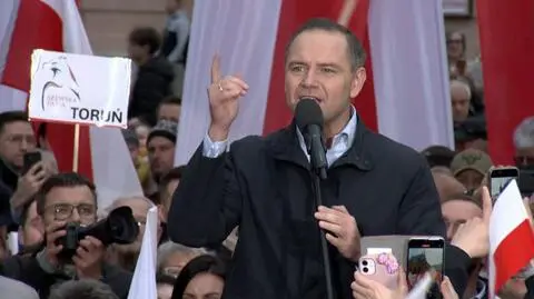 Nawrocki na rynku w Toruniu 