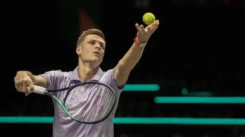 Hurkacz znów na korcie. O której godzinie jego mecz w ćwierćfinale turnieju w Marsylii?