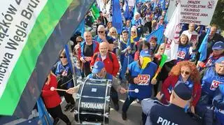 "Ogólnopolski Marsz Niezadowolenia" w Warszawie 