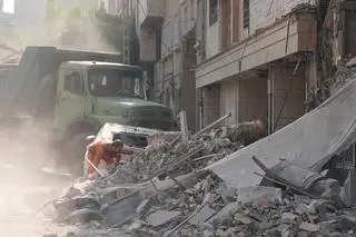 Budynek uszkodzony podczas izraelskich ataków w Teheranie, Iran